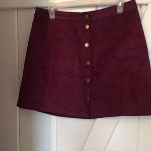 Old Navy skirt snap up front